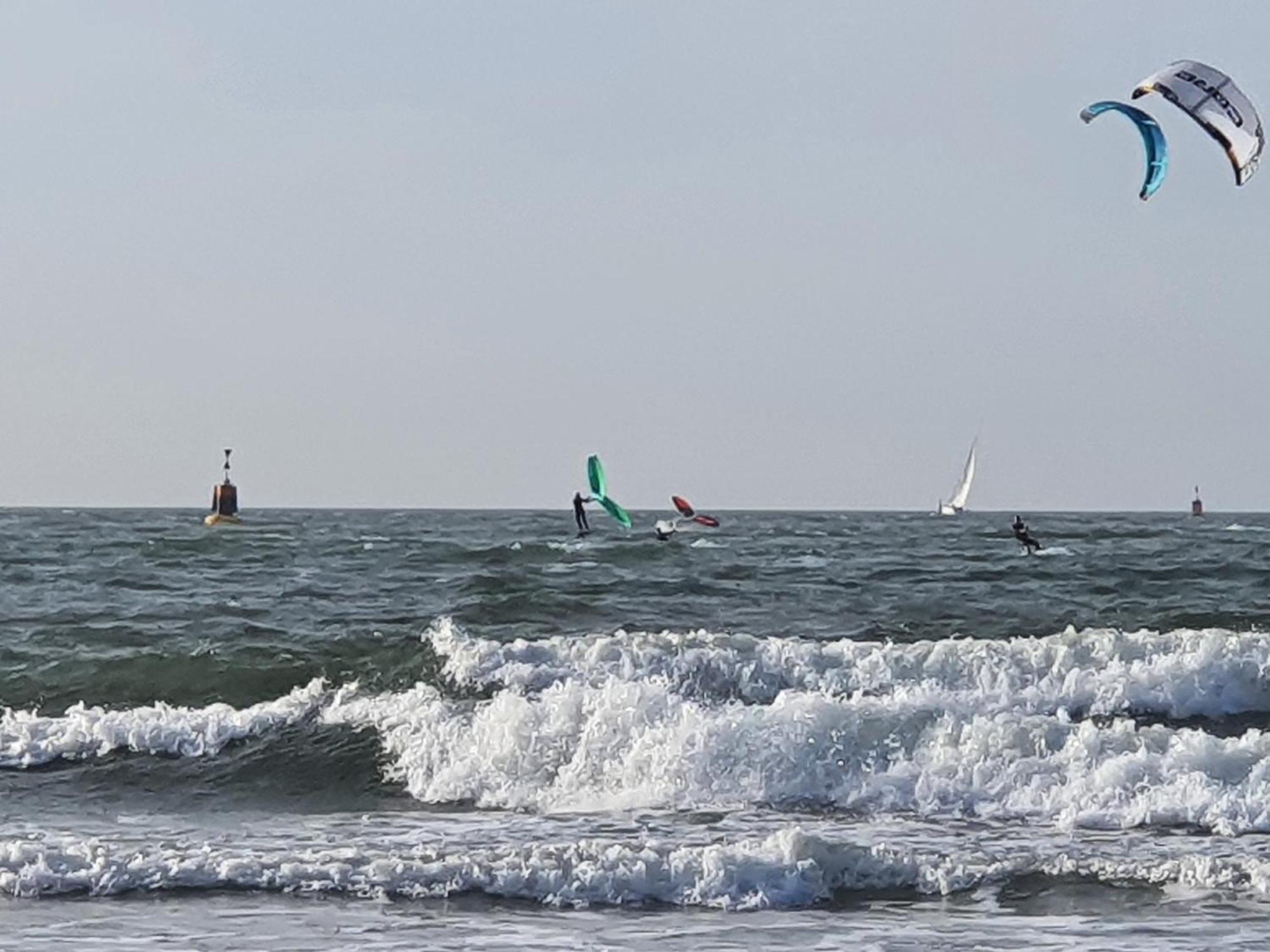 Bluebeach Scheveningen Гаага Екстер'єр фото